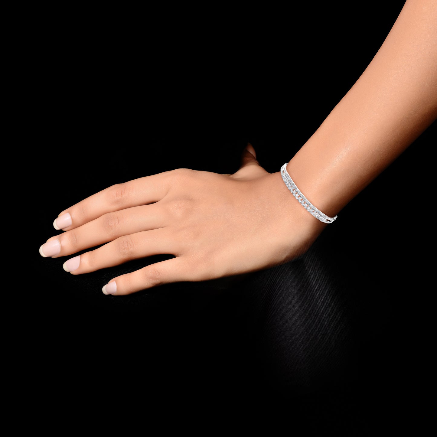 Stone & Line Serenity Stiff Bracelet